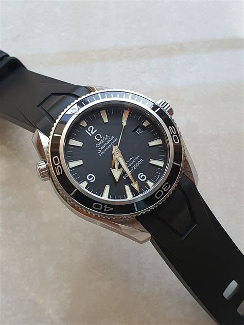 omega planet ocean 2500 review